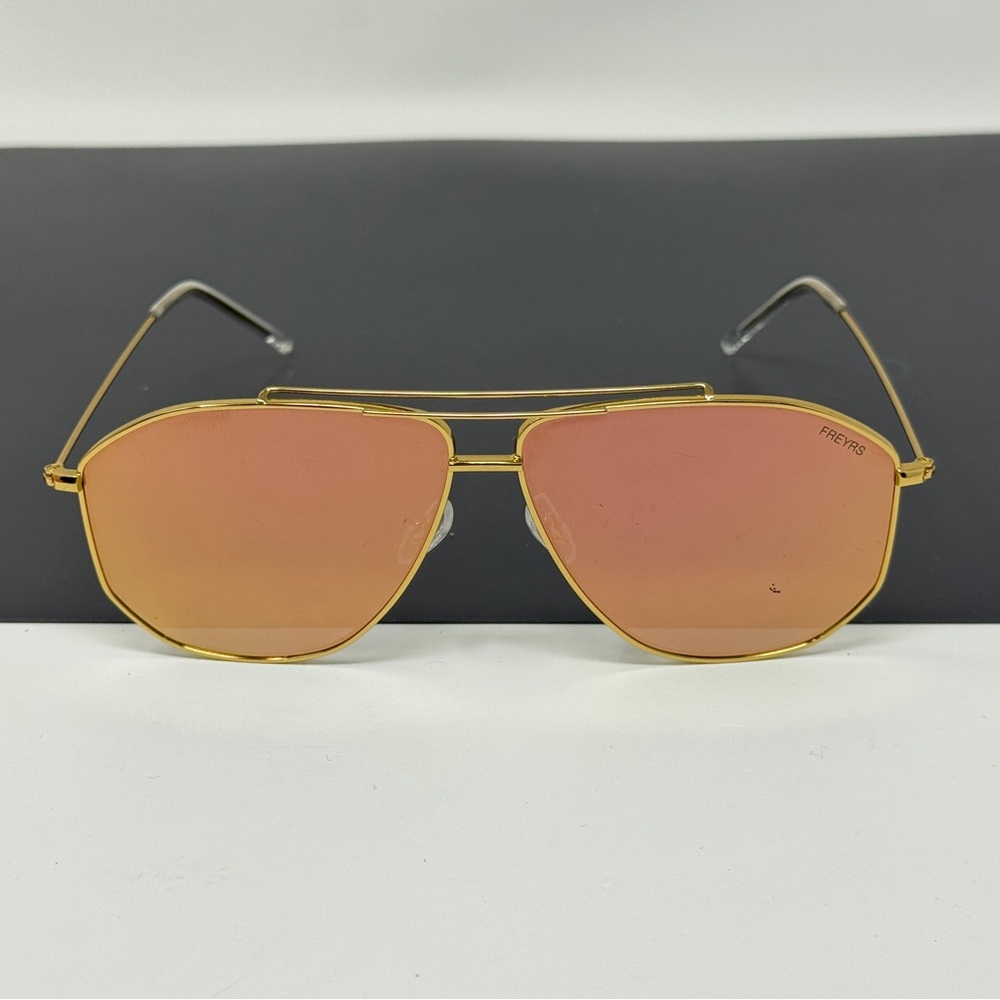 FREYRS Eyewear Sunglasses Barry Style some scratches